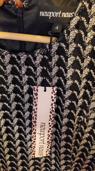 Newport news size 4 NEW - Picture 2 of 2